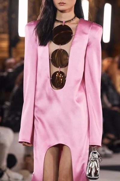 Look 59